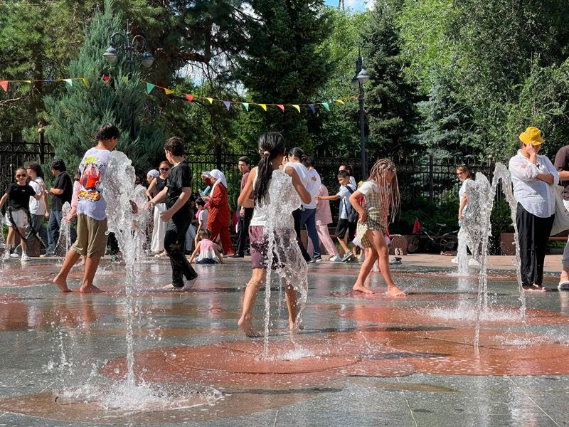 Экстремальная жара в Казахстане стала чаще влиять на здоровье людей