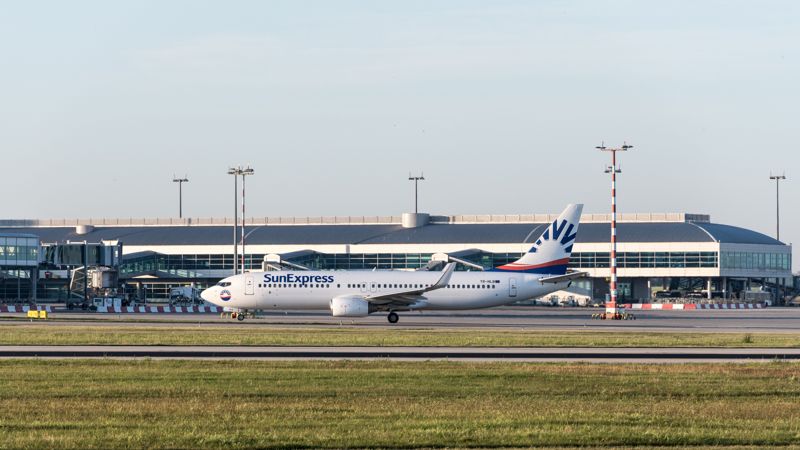 Турецкая SunExpress запускает прямые рейсы из Алматы в Измир