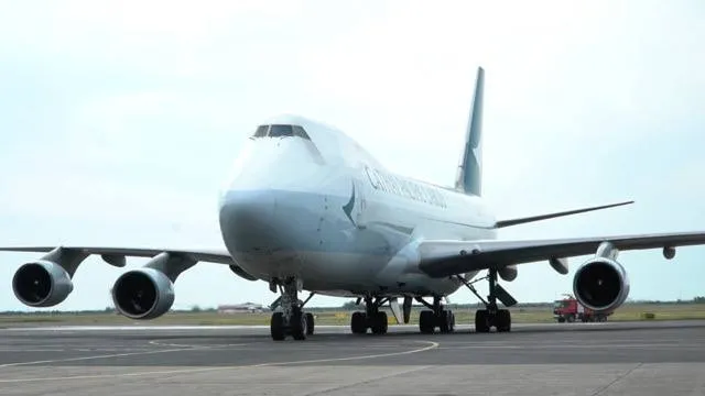 Самолёт Cathay Pacific Cargo
