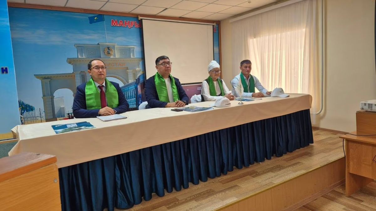 Члены партии "Байтақ"