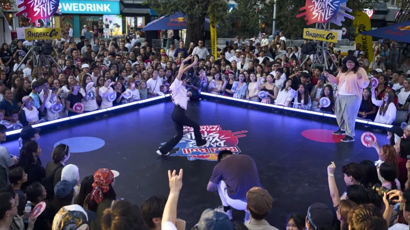 Отборочный тур в Алматы Red Bull Dance Your Style