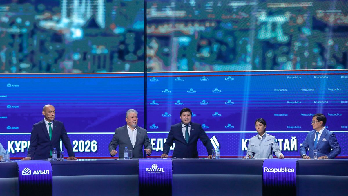 Представители партии  "Байтақ" на теледебатах