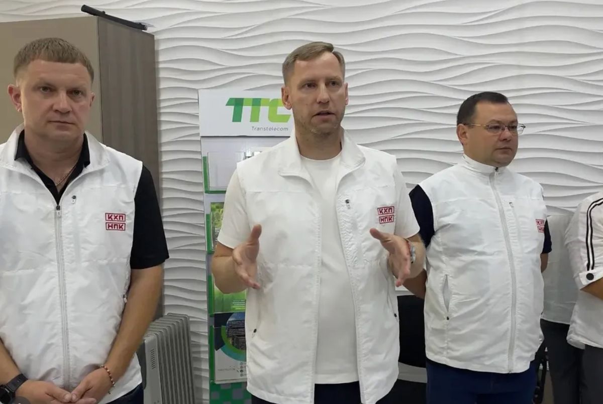 Члены Народной партии Казахстана на встрече с коллективом АО "Транстелеком"