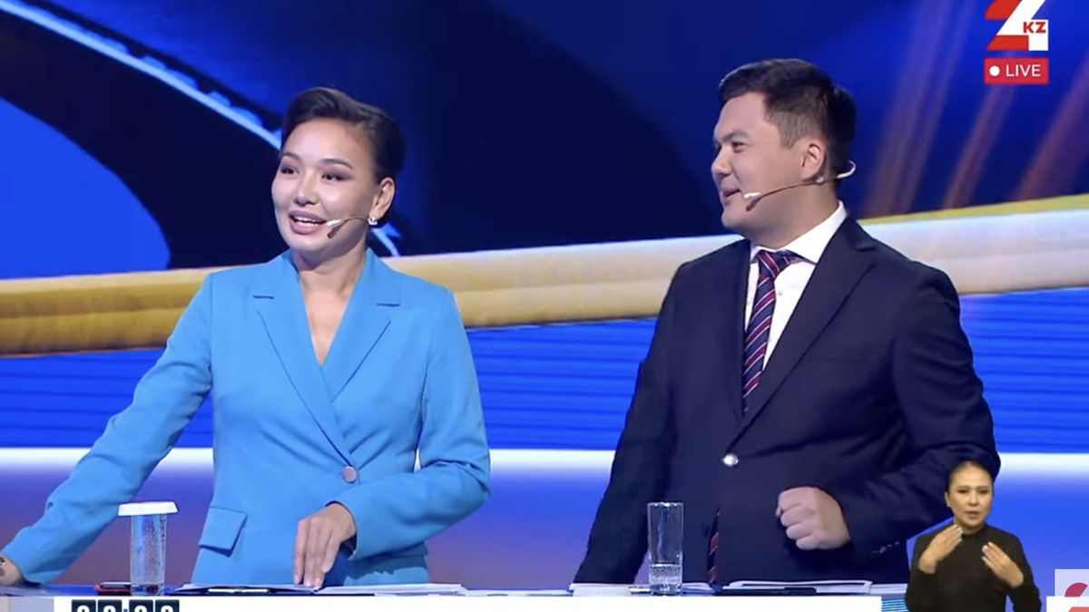 Ведущие дебатов в эфире телеканала "Хабар 24"