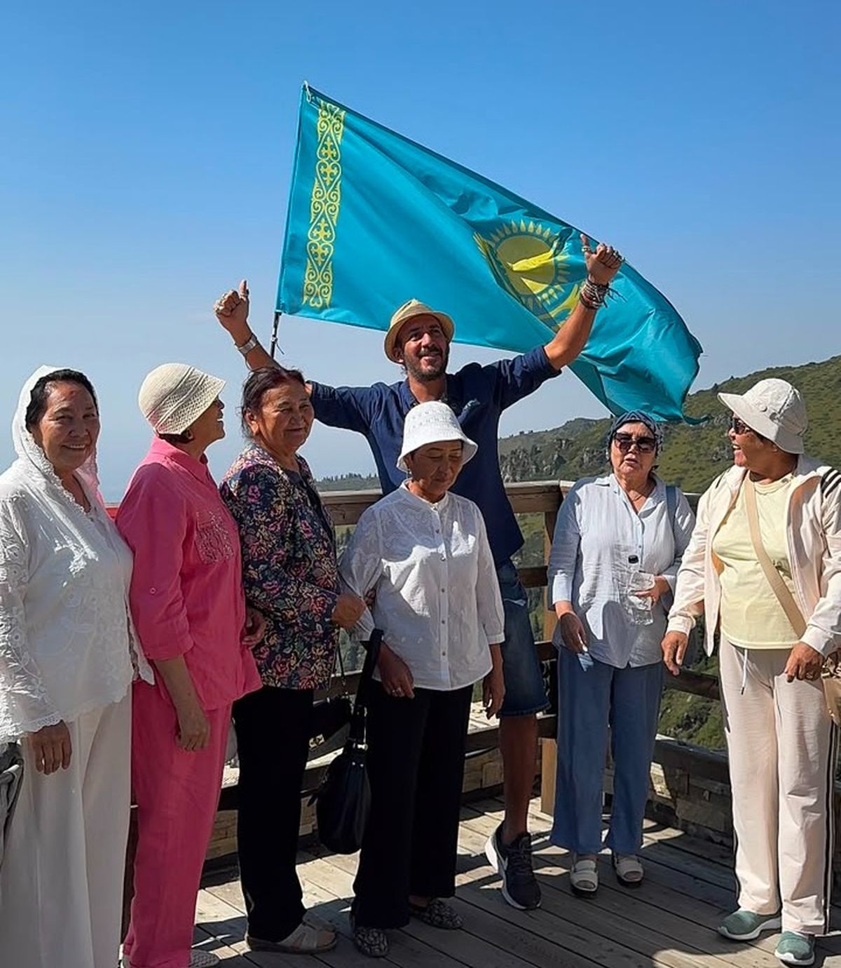 Международный travel-блогер Ahmed Haggagovic открыл для себя Алматы