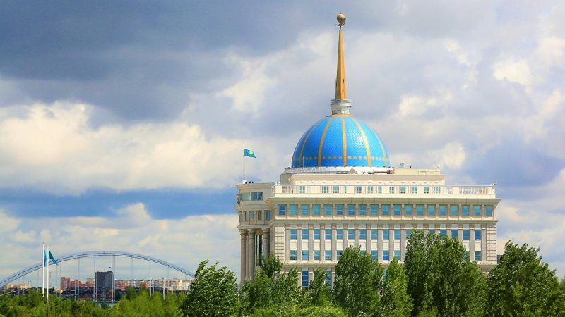 Дмитрий Малахов остаётся председателем Высшего судебного совета Казахстана