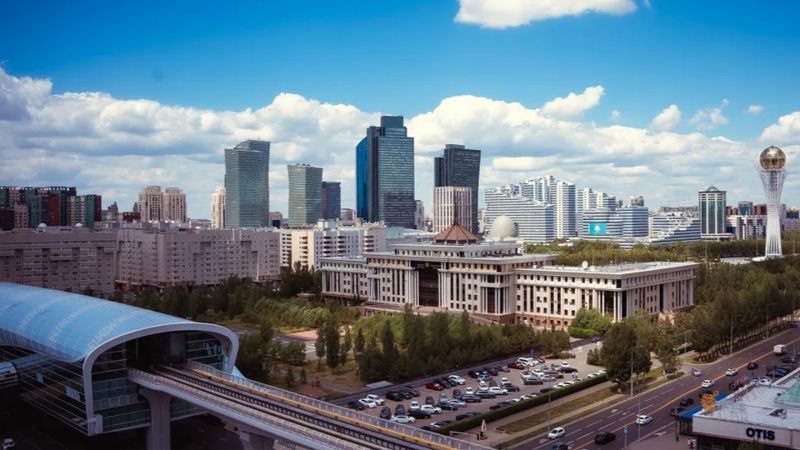 В Астане изменили правила регистрации: 15 м² на человека