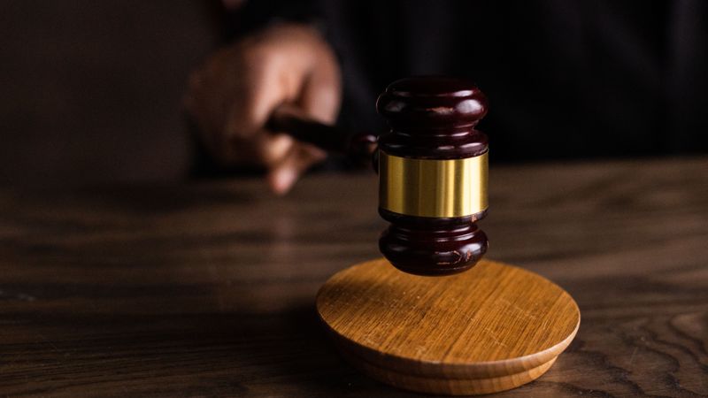 Директор двух клиник оформлял детям несуществующее лечение в Алматинской области