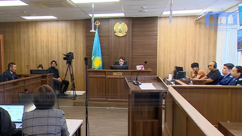 Скриншот прямой трансляции по делу фельдшера