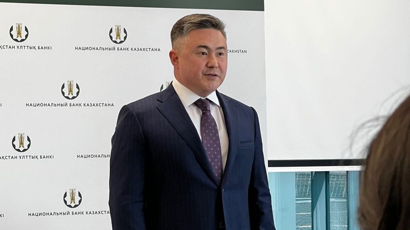 "Голубь оказался похож на ястреба": Тимур Сулейменов пошутил об ИИ в Нацбанке