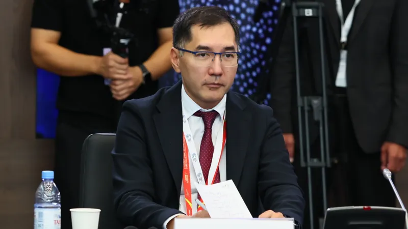 Генеральный директор VietJet Qazaqstan Адильбек Умралиев