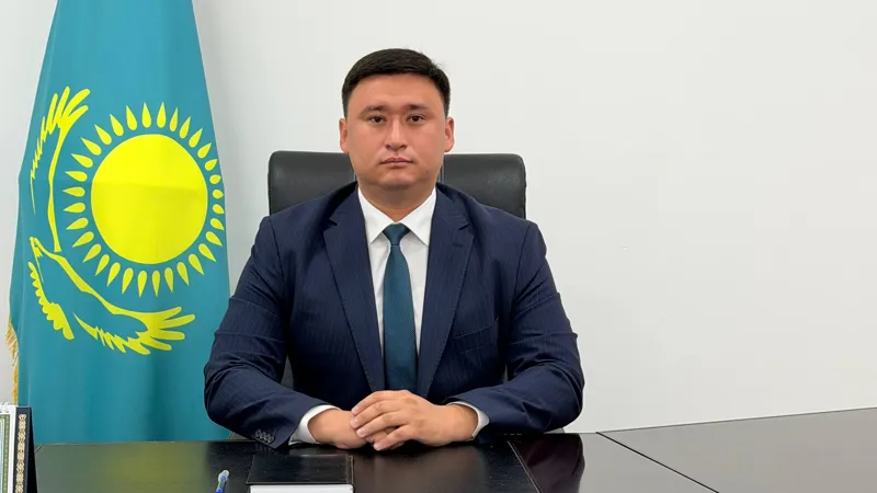 Аким Жезказагана Мурат Бурибаев