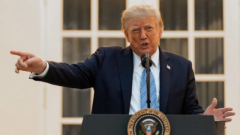 Трамп подписал закон об "адских санкциях" против России