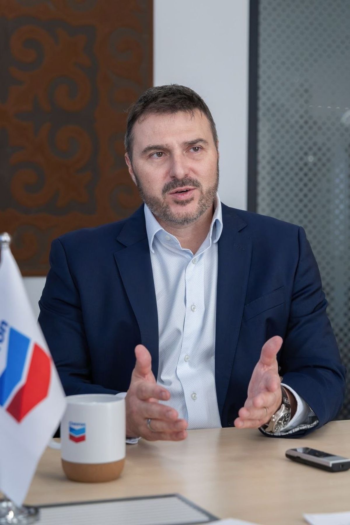 Дилан Морган