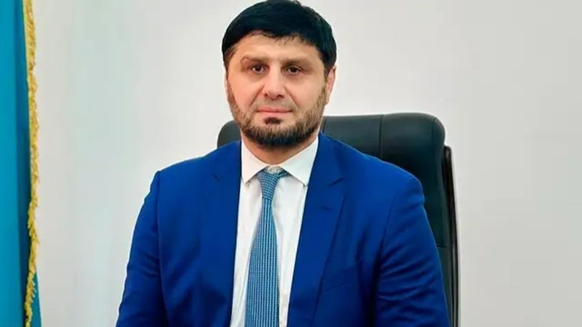 Ислам Байрамуков