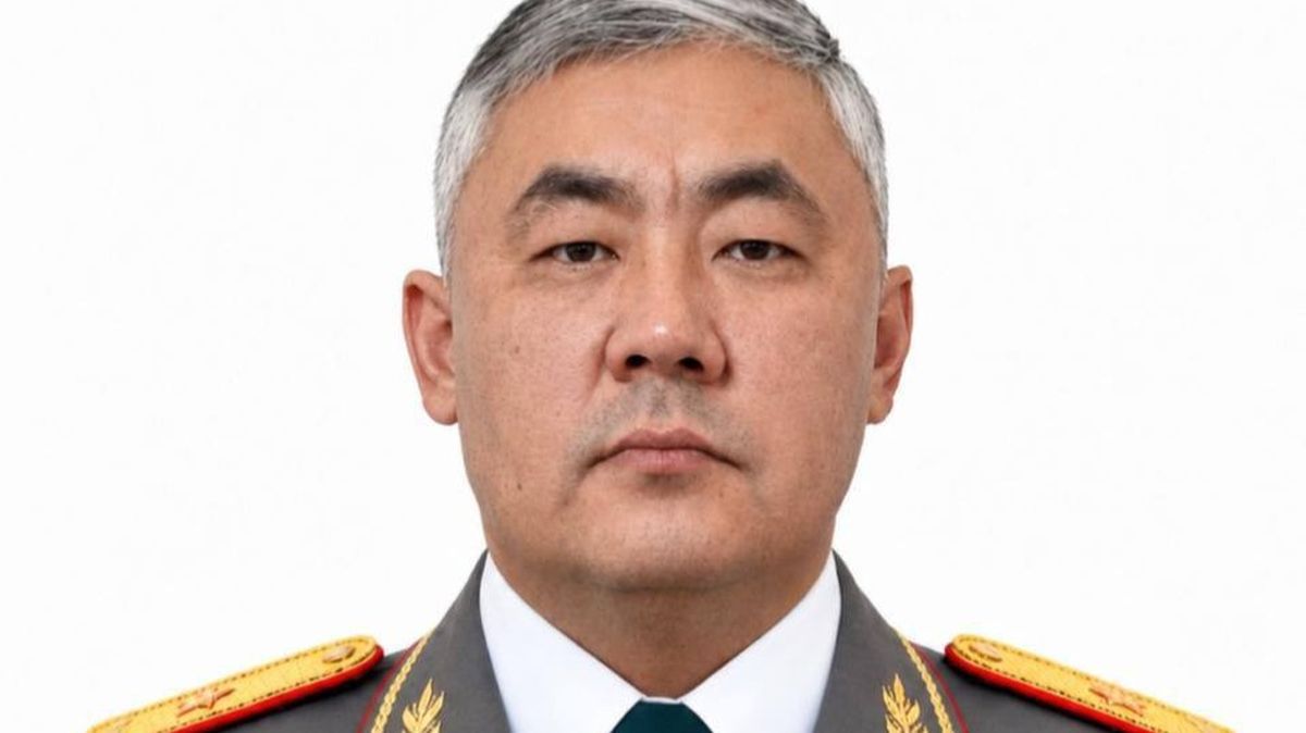 Айдос Мырзахметов стал министром обороны Казахстана
