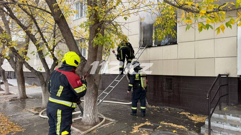 Пожар произошёл в девятиэтажном доме в Астане