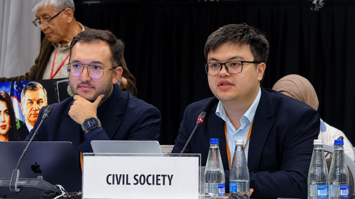 Алишер Кожагулов и Рустам Жантасов на конференции WHDC-2026